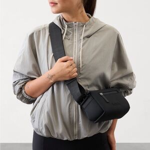 NIP - Athleta Diem Crossbody Bag